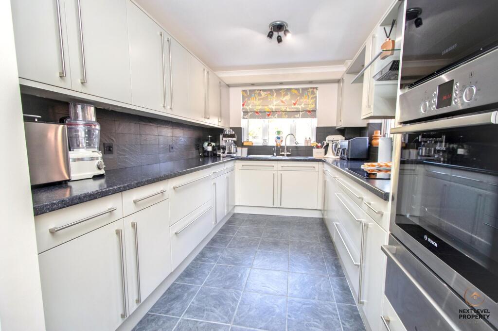 House in Peterborough - View 4