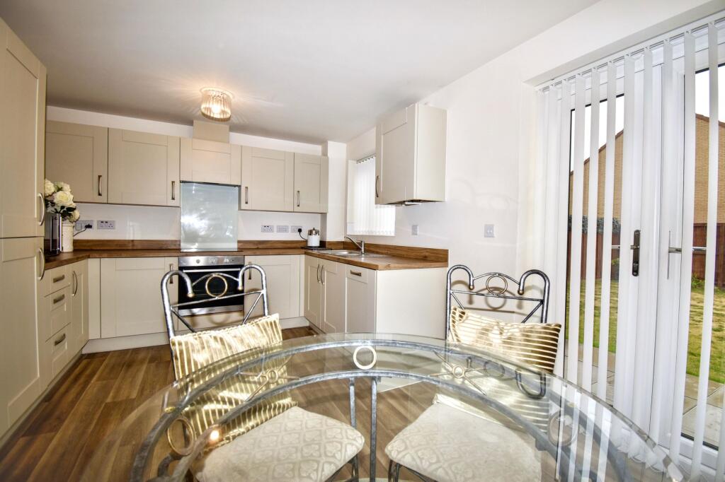 House in Doncaster - View 3