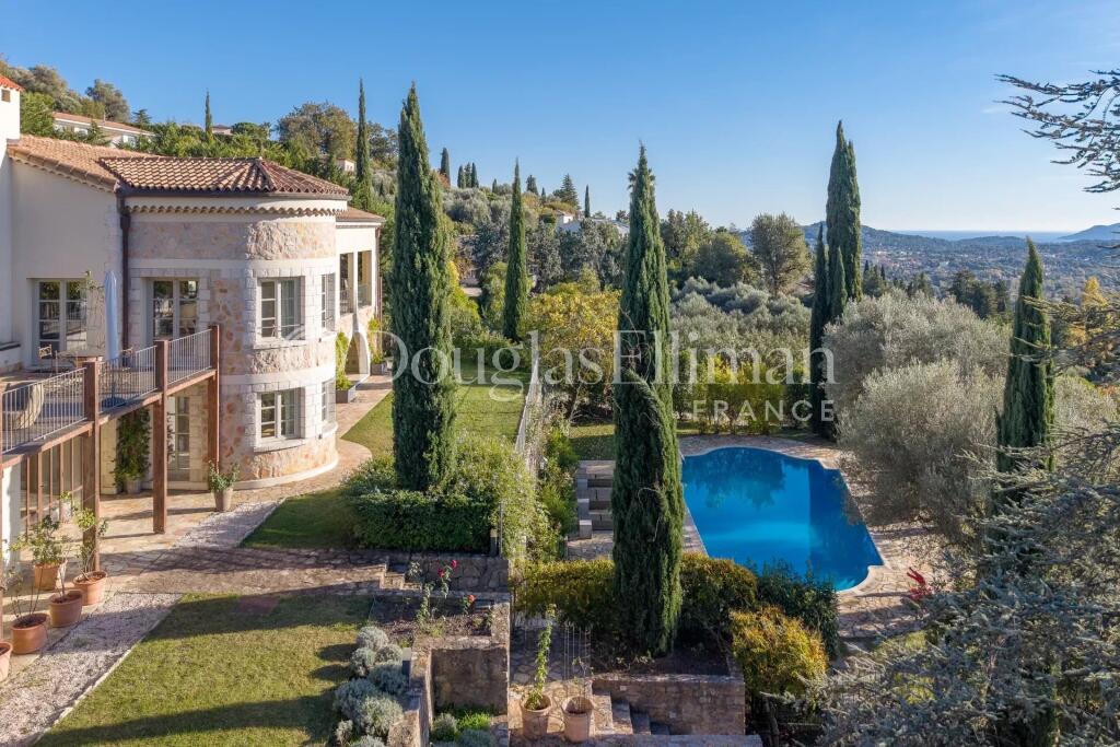 Main image of property: Provence-Alps-Cote d`Azur, Alpes-Maritimes, Valbonne