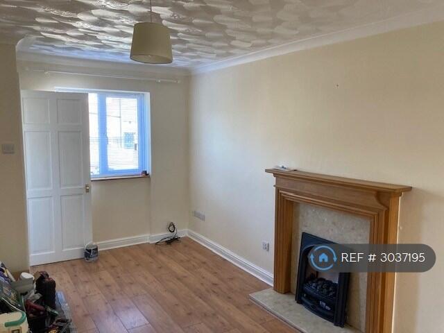 House in Bedwas, Mornington Meadows, Van - View 5
