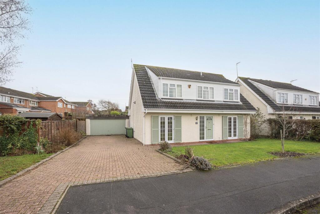 Main image of property: Sandown Close, Leamington Spa, Warwickshire, CV32