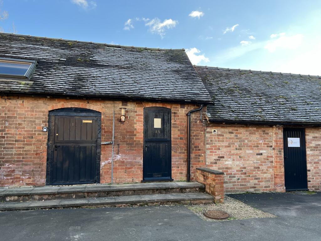 Main image of property: 1A Estate Yard, Atherstone Road, Atherstone-on-stour, Warwickshire