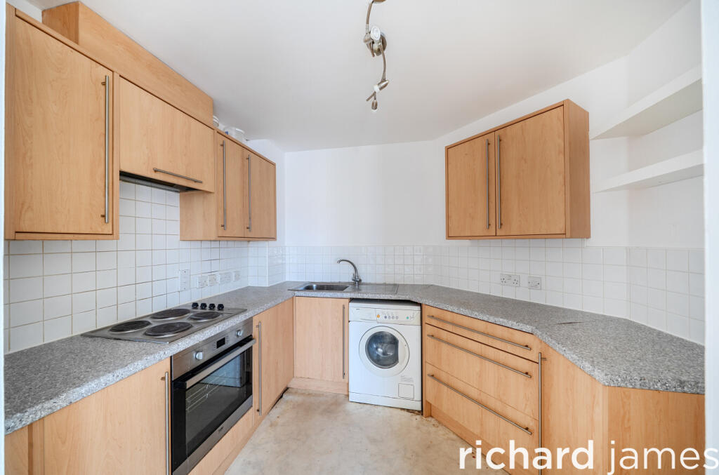 Apartment in Blunsdon St Andrew, Tadpole Garden Village, St. Andrews - View 5