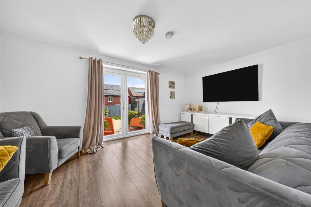 House in Charnwood, Shepshed - More