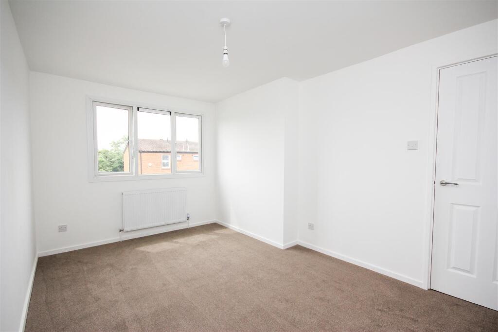 House in Wellingborough, Wendel View - More