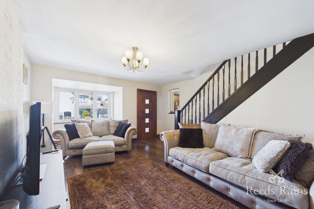 Tasman Grove, Maltby, Rotherham, South Yorkshire, S66 photo 3