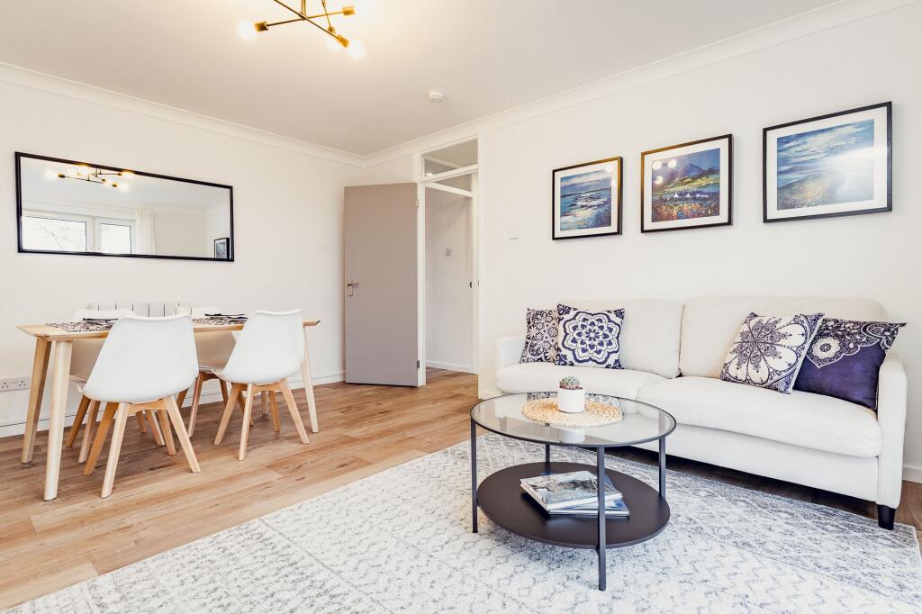 Main image of property: Craigmount Hill, Edinburgh, EH4