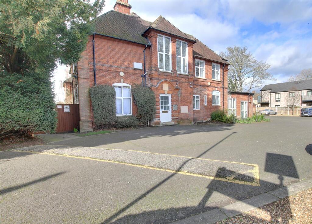 Main image of property: Harvey Goodwin Gardens, Cambridge