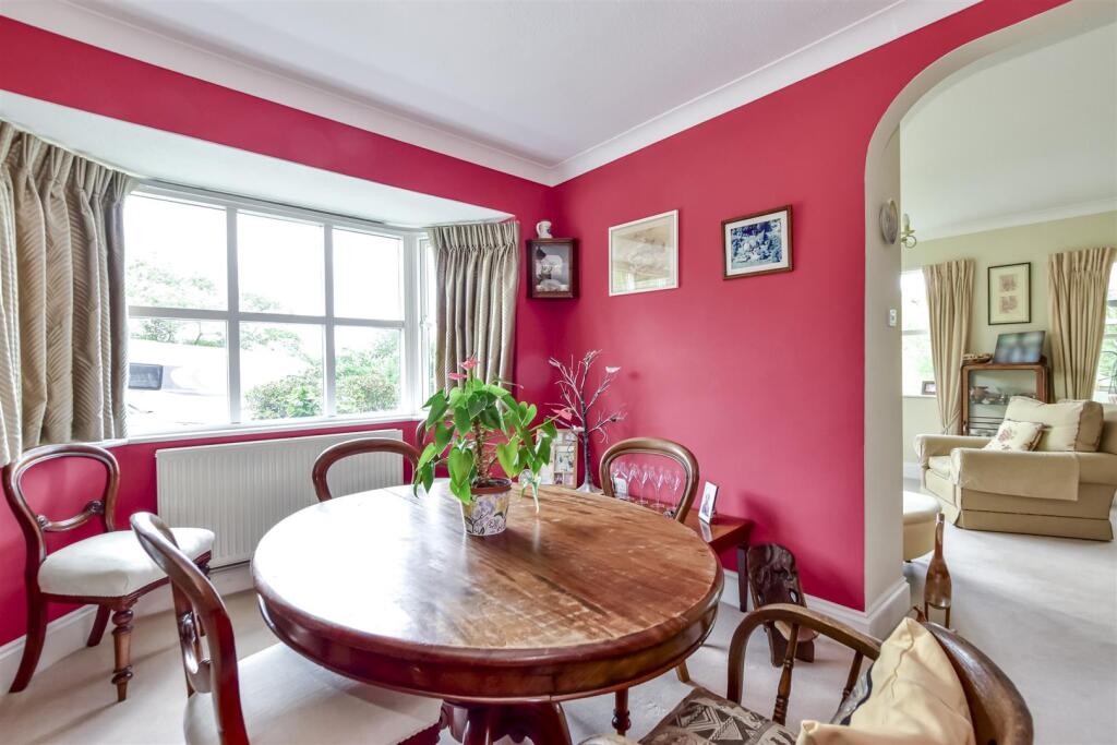 House in Dacorum, Northchurch - More