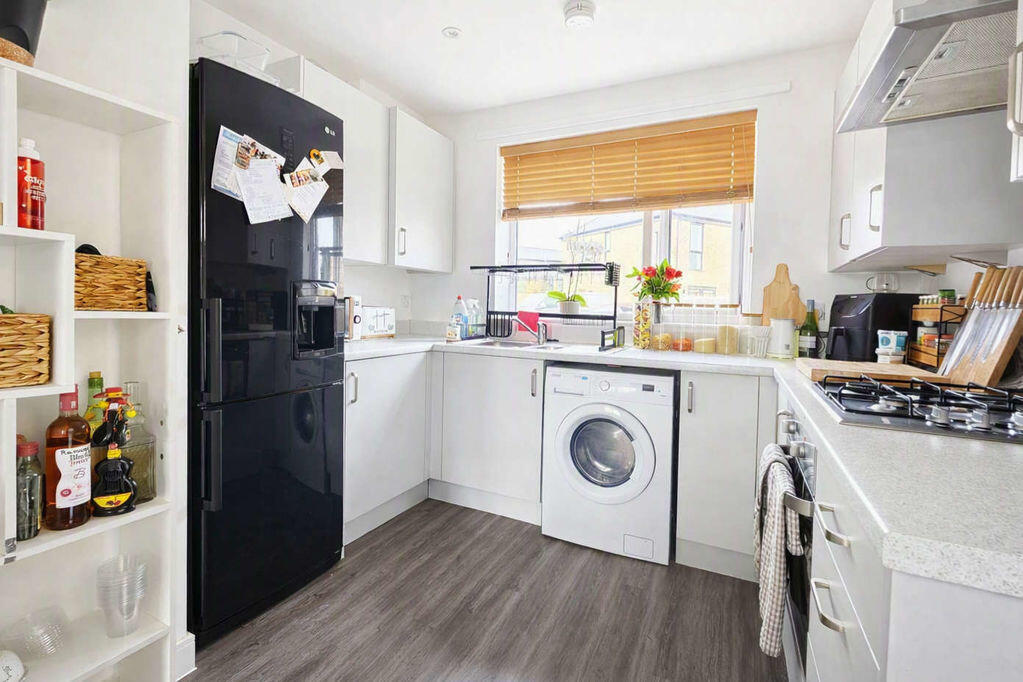 Apartment in Gosport, Lee-on-the-Solent - View 4