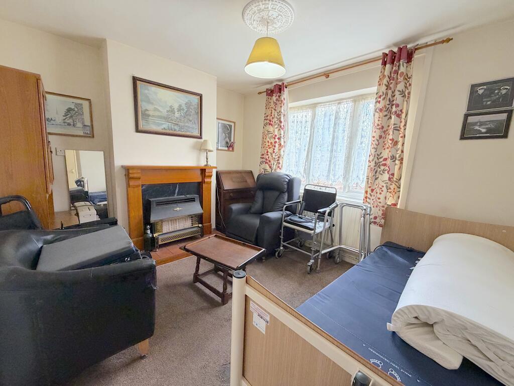 House in Wolverhampton - View 3