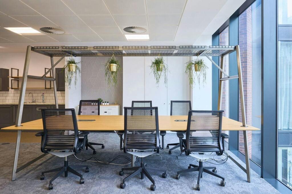 Fitted space 2.jpg