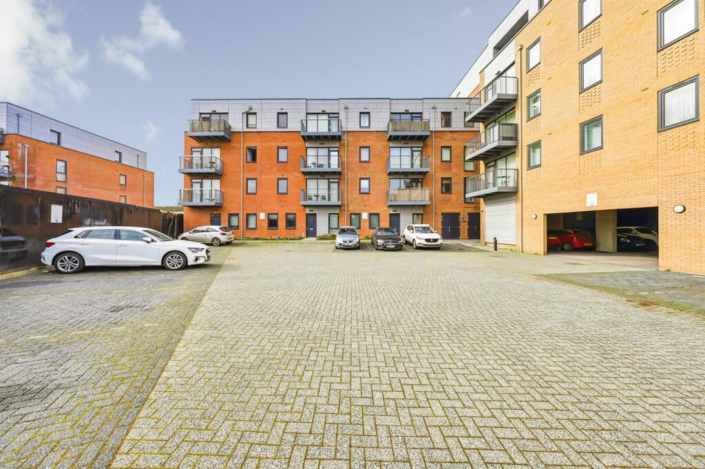 Main image of property: Vauxhall Place, Dartford, Kent, DA1