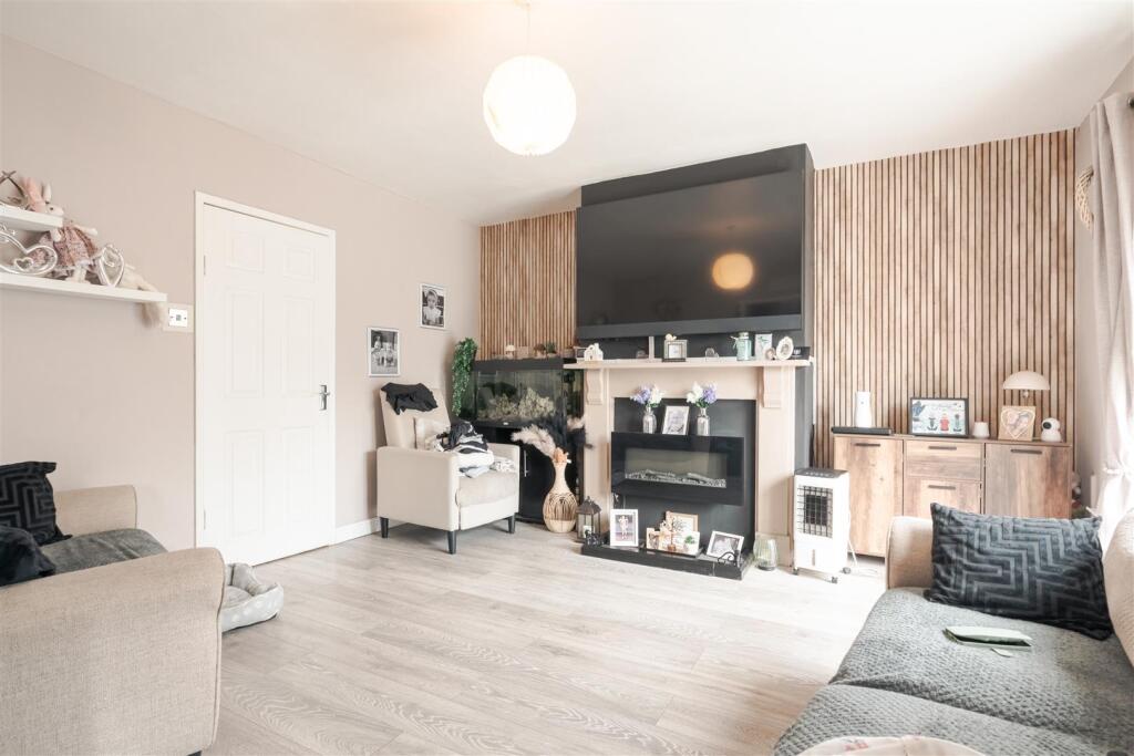 Lorne Road, Barrow-In-Furness photo 2