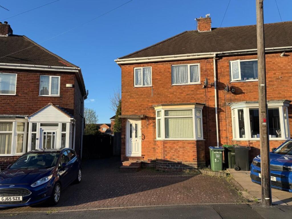 9 St. Michaels Crescent, Oldbury, B69 4RT