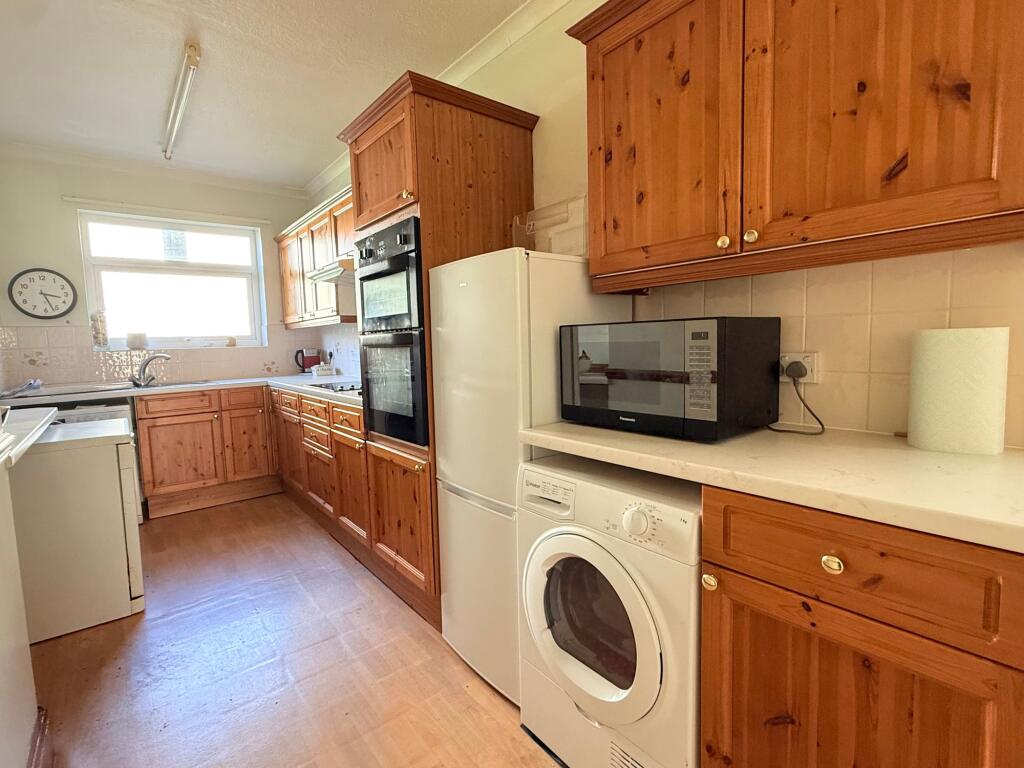 House in Torquay - More