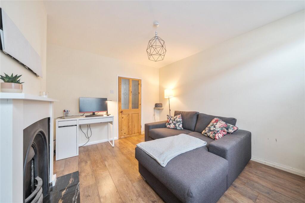 House in York - View 5