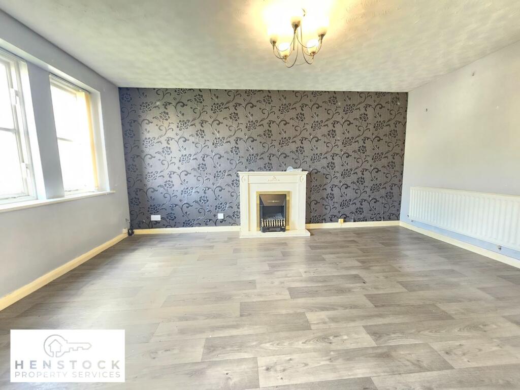 House in Rochdale, Greater Manchester - View 2