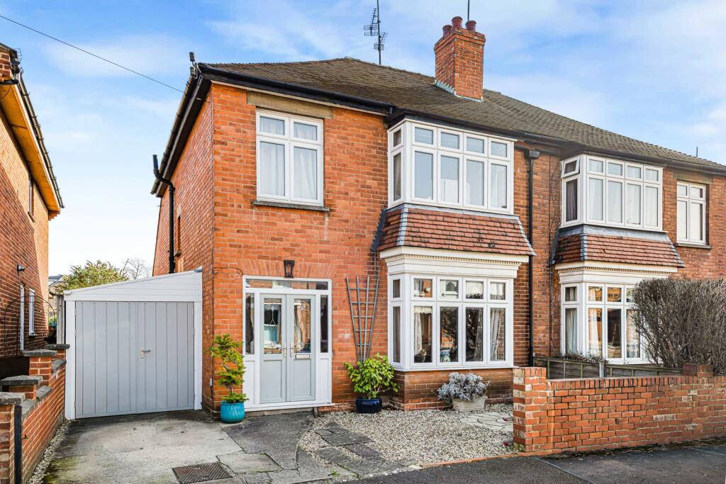 Main image of property: Oakland Avenue, Cheltenham, Gloucestershire, GL52