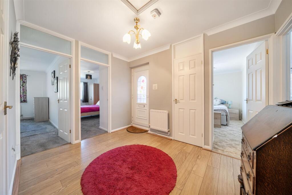 House in Portsmouth - More