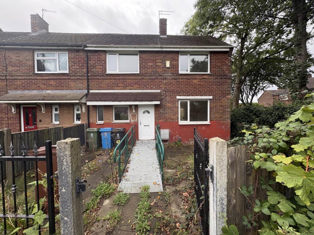 2-bed terraced on 42 Eustace Street, Chadderton, Oldham, £190,000