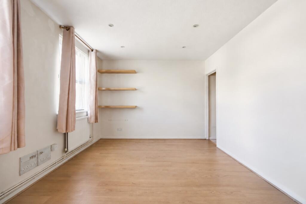 Apartment in St Albans, Cottonmill - View 3