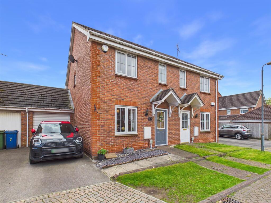 Main image of property: Aire Close, Brough