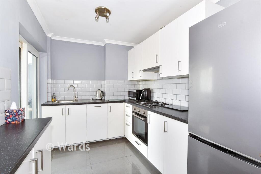 Main image of property: Malling Road, Snodland, Kent