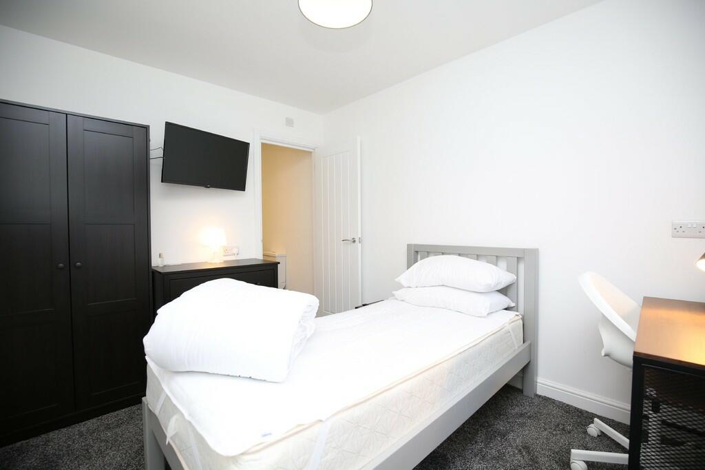 Additional image 2 of Waterside, Polesworth, Tamworth