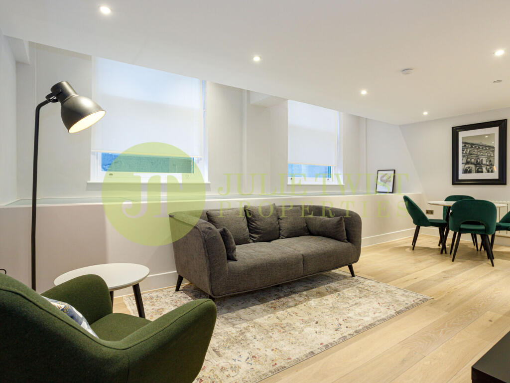 Main image of property: Waldorf House, 3 Cooper Street, Manchester, M2 