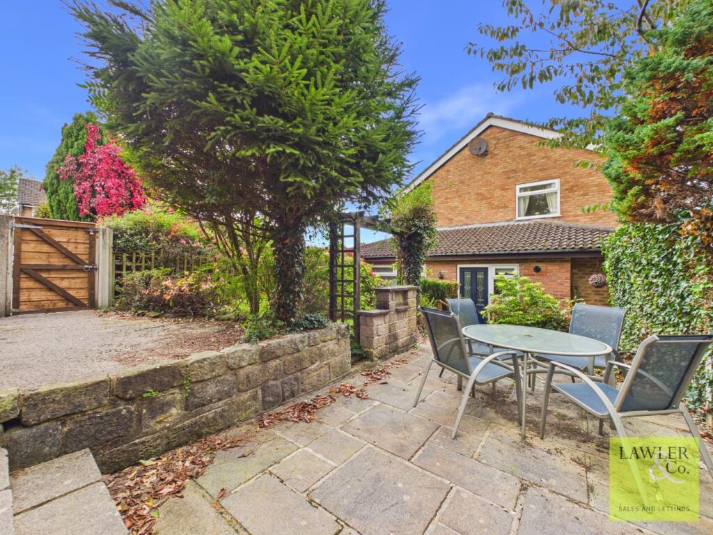 House in Stockport, Greater Manchester - View 2