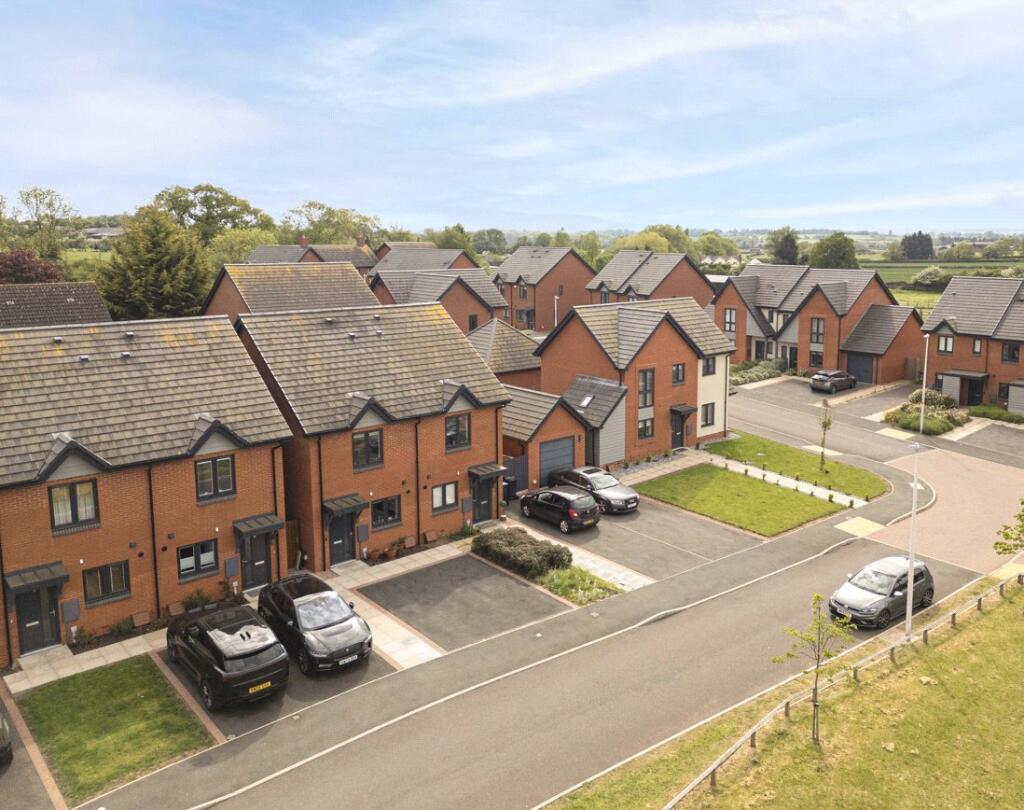 Main image of property: Anchitel Green, Bishops Tachbrook, Leamington Spa, Warwickshire, CV33