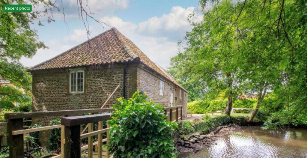 3-bed detached on Snettisham Water Mill, Mill Gardens, Snettisham, Norfolk PE31 7FH, £295,000
