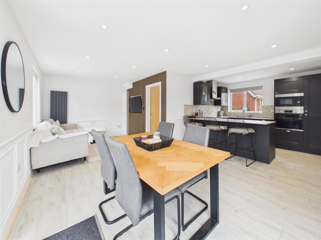 House in Gloucester, Gloucestershire - View 3
