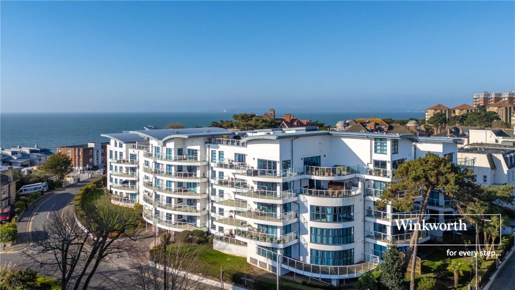 Main image of property: Boscombe Spa Road, Boscombe, Bournemouth, Dorset, BH5