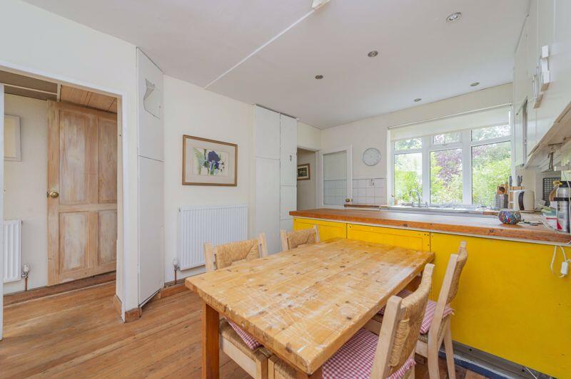 Retford Villas, Weston Rhyn photo 4