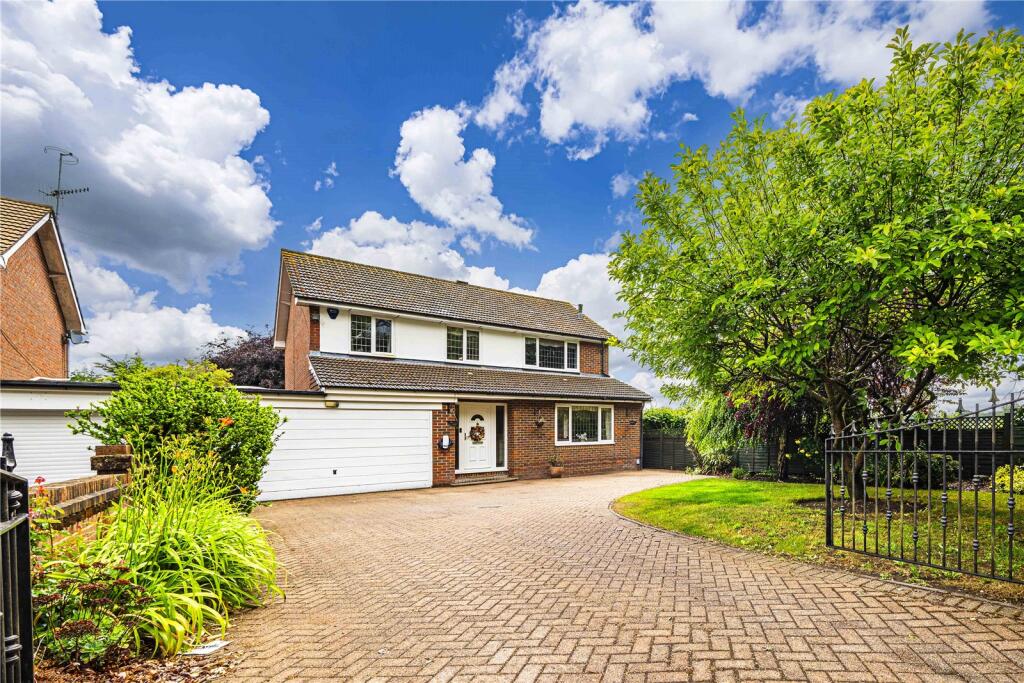 Main image of property: Bedmond Road, Hemel Hempstead, Hertfordshire, HP3