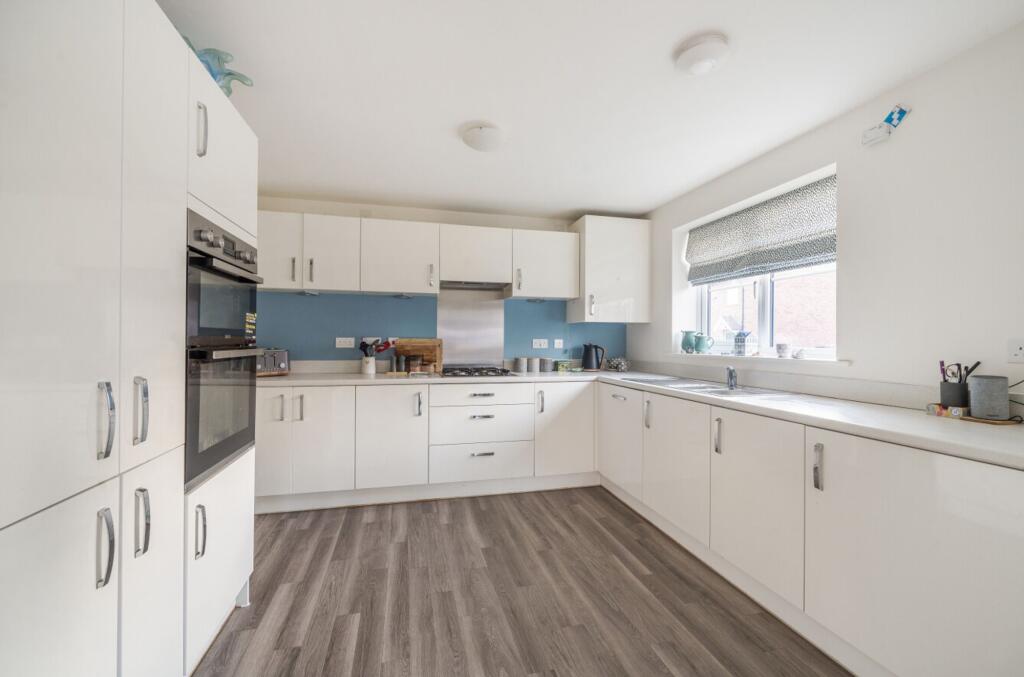Barrett Place, Shipston-On-Stour, CV36 - View 2