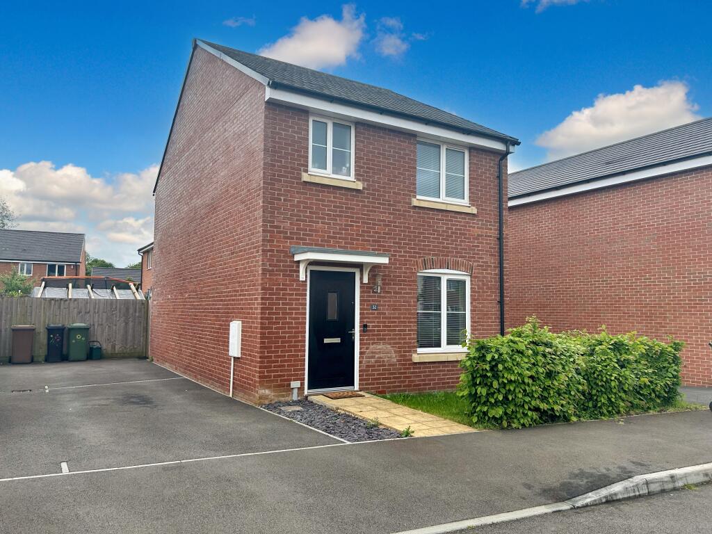 3-bed detached on Ballingers, Shrivenham, Swindon, SN6, £325,000