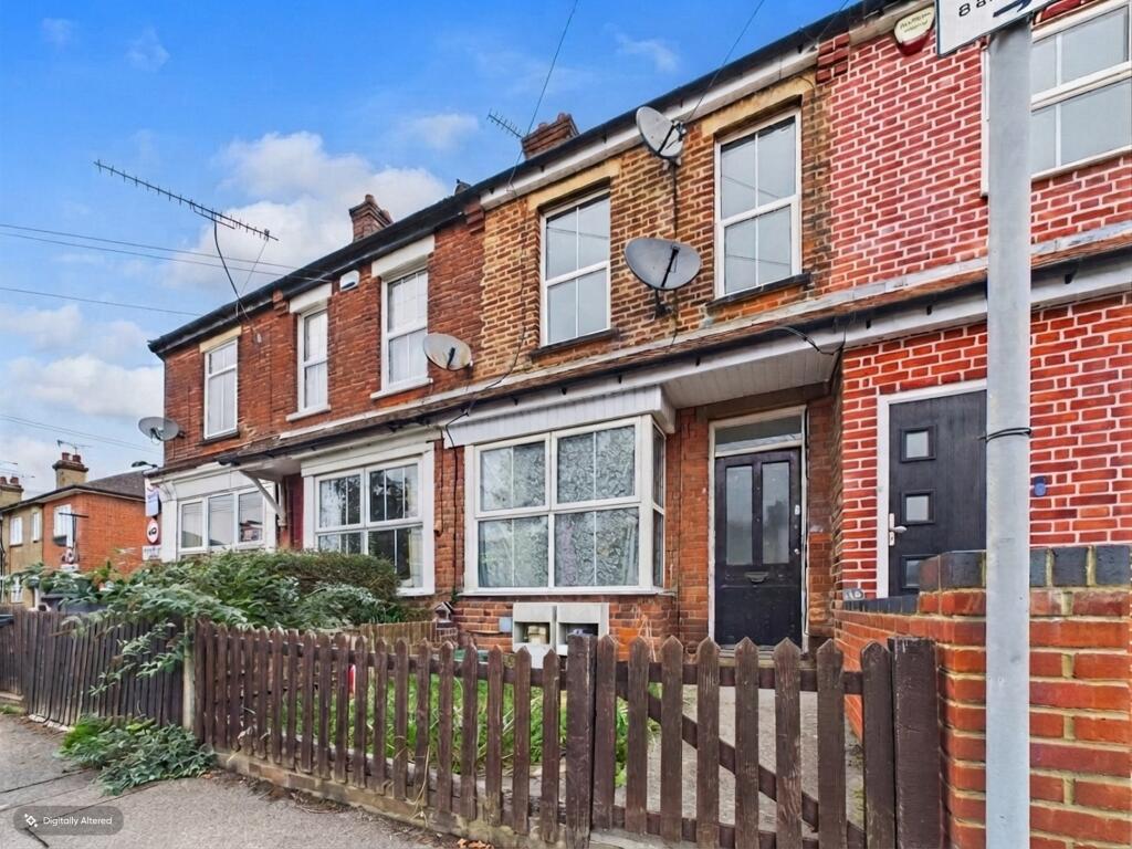 2-bed terraced on Navigation Road, Chelmsford, Essex, CM2, £325,000