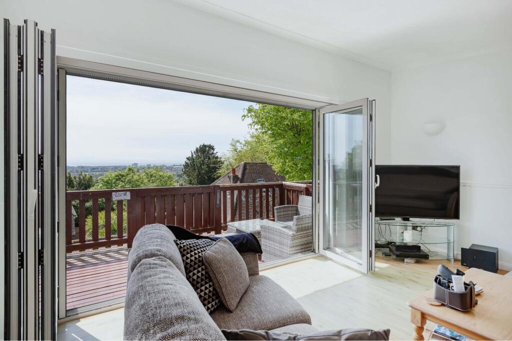 Mill Road, Lancing photo 5