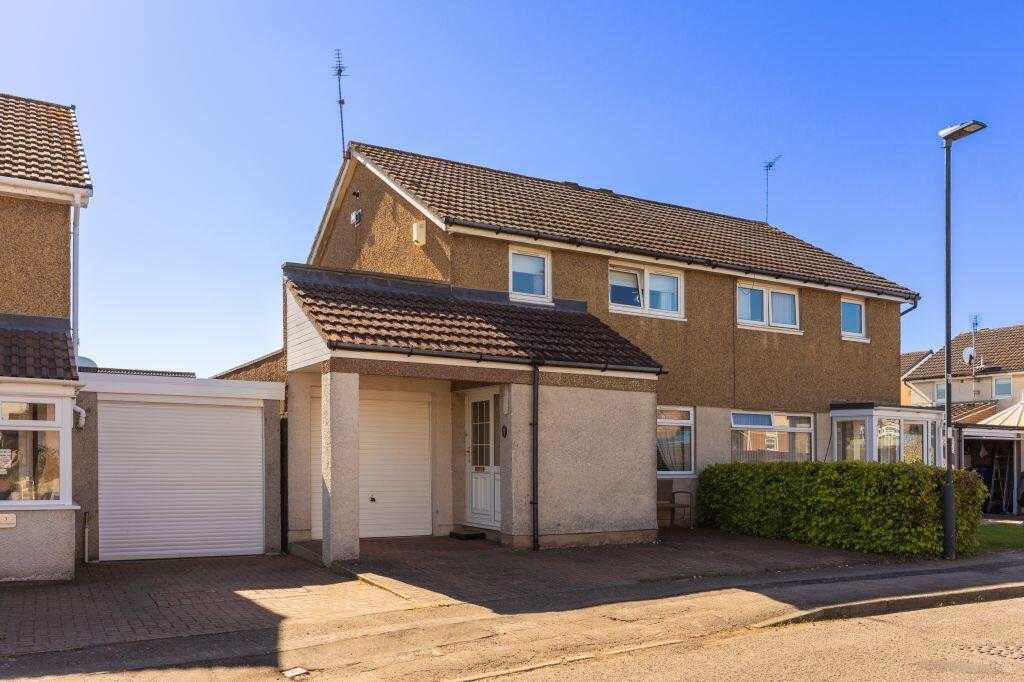 3-bed semi-detached on 2 Evans Gardens, Bonnyrigg, EH19 3QQ, £290,000