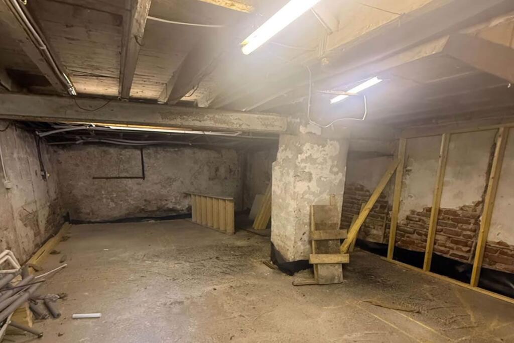 Additional image 4 of  79, Victoria Road, Aberdeen, AB119LT