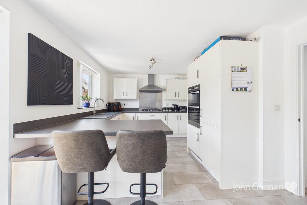 House in East Staffordshire, Tutbury - View 5