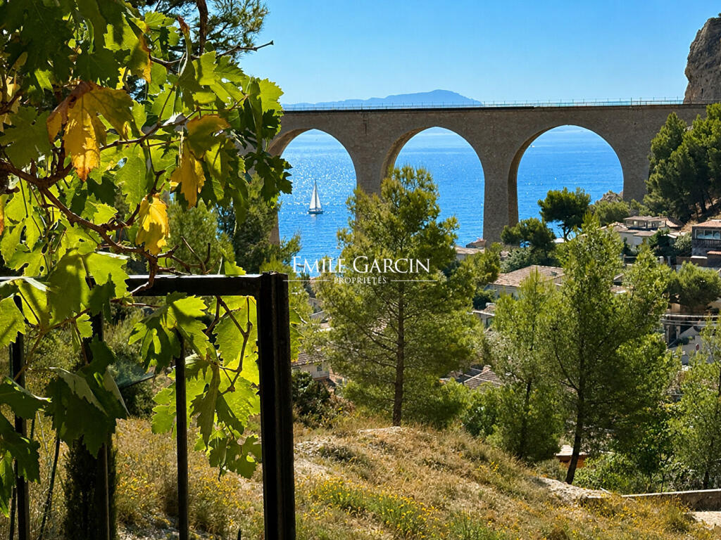 Main image of property: Provence-Alps-Cote d`Azur, Bouches-du-Rhône, Le Rove