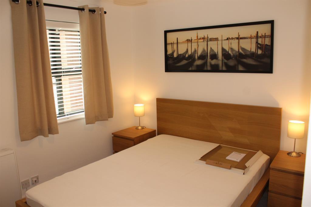 Apartment in Manchester, Castlefield, City Centre - View 4