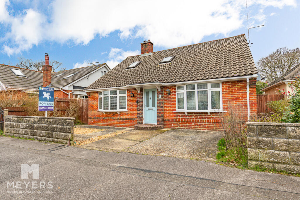 Main image of property: Elm Avenue, Christchurch, BH23 2