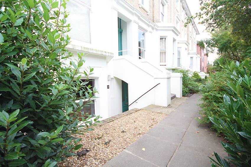 Apartment in Kingston upon Thames