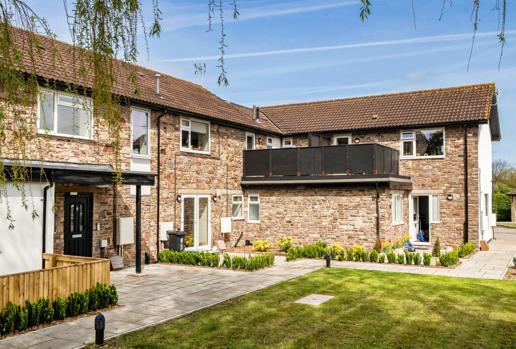 Main image of property: Station Road, Yate, Bristol, Gloucestershire, BS37