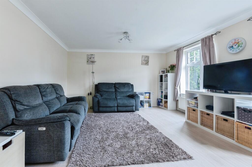 Apartment in BOURNEMOUTH - View 3